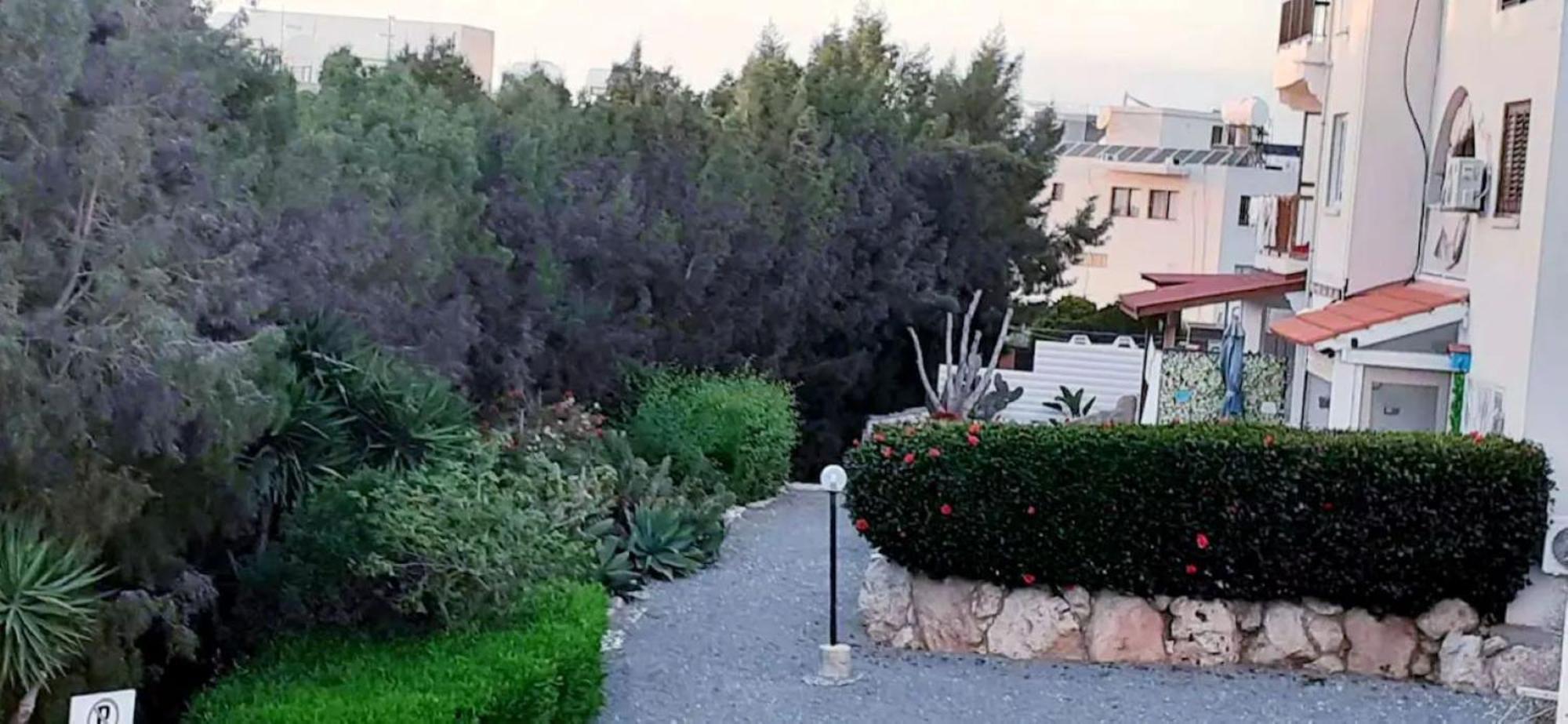 Queens Gardens Bliss Paphos 外观 照片