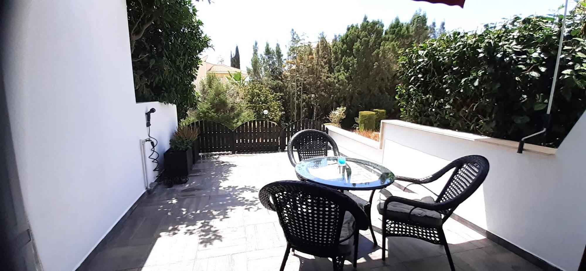 Queens Gardens Bliss Paphos 外观 照片